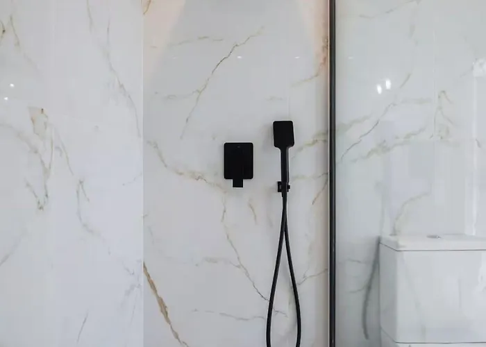 Emplacement Exceptionnel Deux Ac Wifi Apartman Nizza